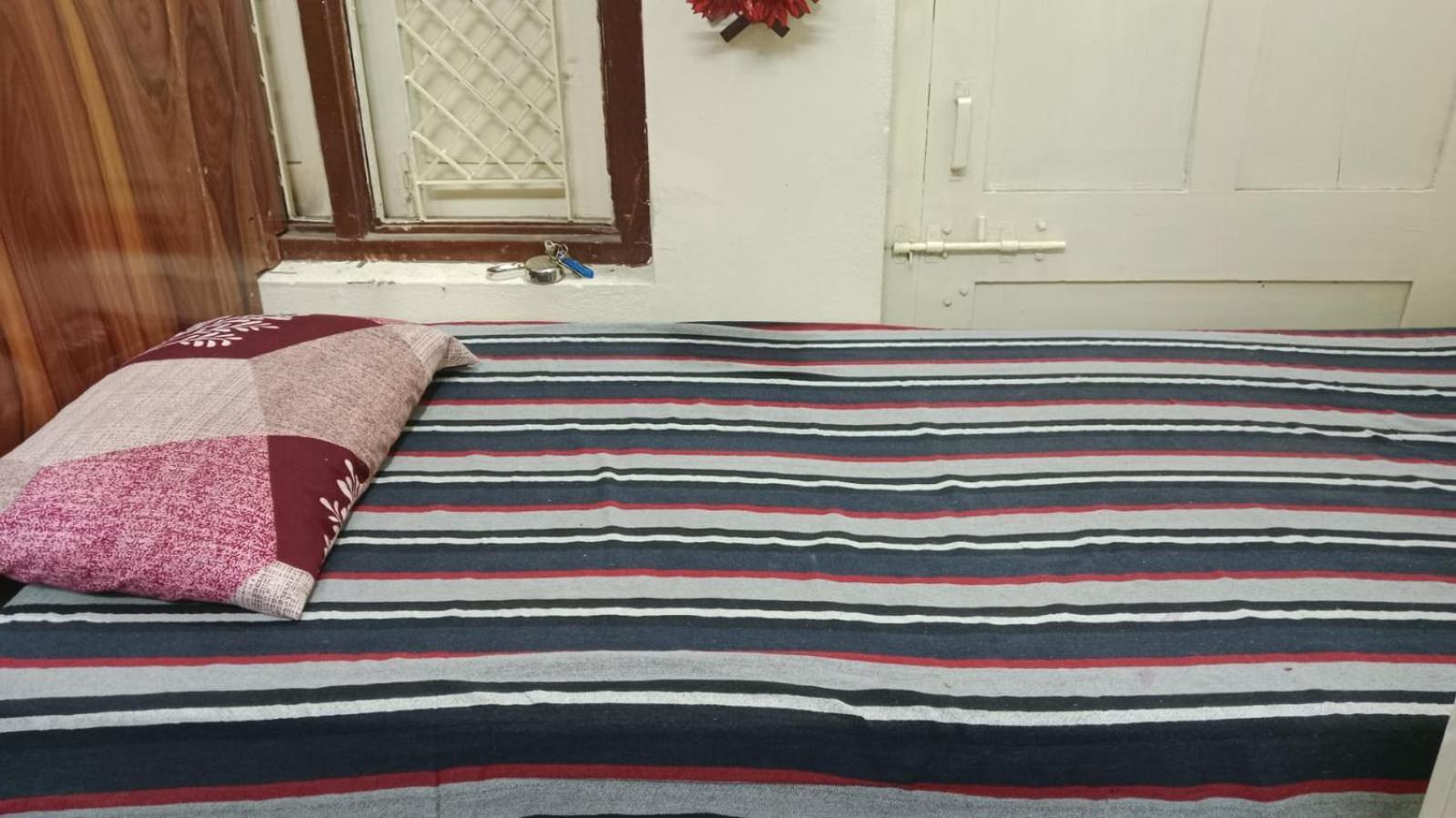 Shivanjali Bhakt Niwas اوجاين المظهر الخارجي الصورة
